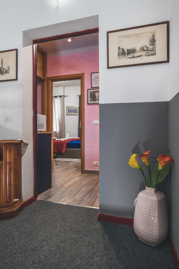 Bulldog Station Apartments With Private Wc, Ac, Tv Mestre Exteriör bild
